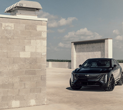 Фото дисков Vossen HF6-5 на Cadillac Lyriq