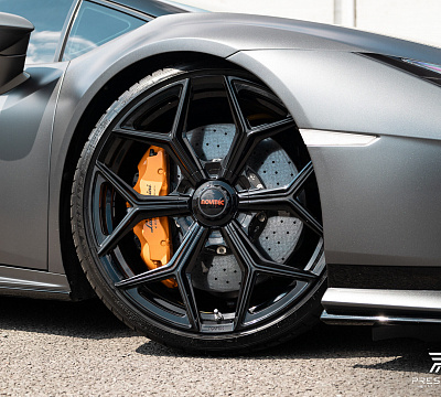 Фото дисков NOVITEC NL4 на Lamborghini Huracan