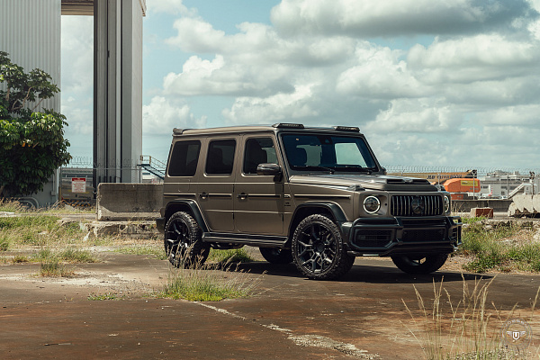 Фото дисков Vossen UV-4 Черный сатин на Mercedes-Benz G-Class III
