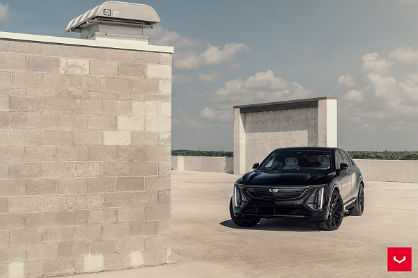 Фото дисков Vossen HF6-5 Черный сатин на Cadillac Lyriq