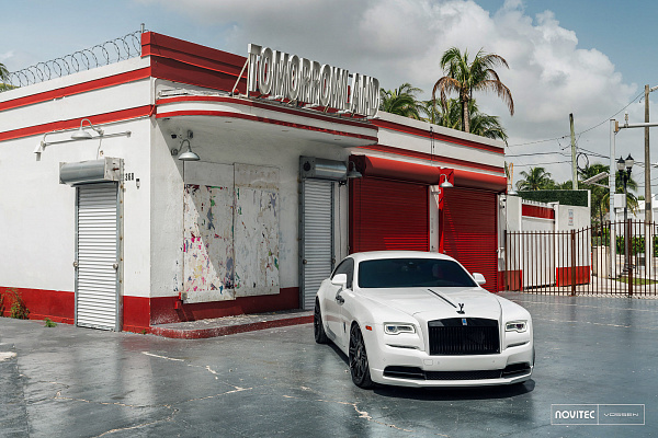 Фото дисков NOVITEC SP2 Черный глянец на Rolls-Royce Wraith