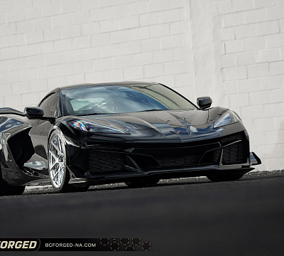 Фото дисков BC Forged HCS02 на Chevrolet Corvette C8