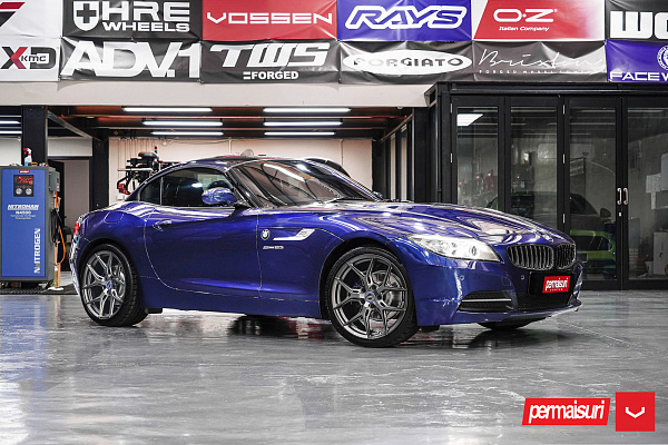 Фото дисков Vossen HF-5 Сатиновый графит на BMW Z4 (E89)