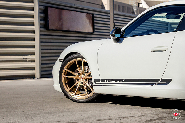 Фото дисков Vossen S17-06 Глянцевая шампань на Porsche 911 VII