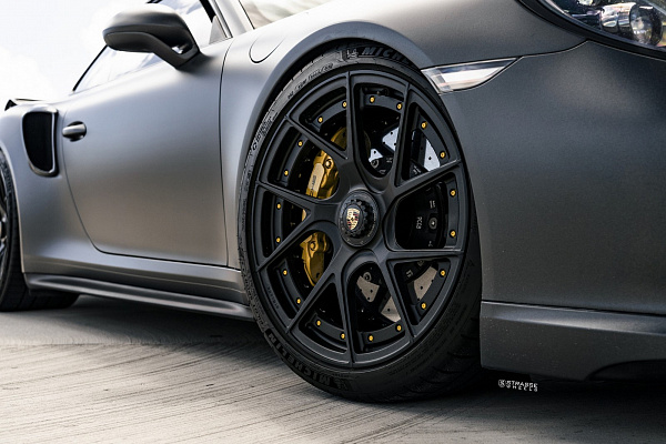Фото дисков Strasse Wheels SM5RT Deep Concave Duoblock Черный сатин на Porsche 911 VII