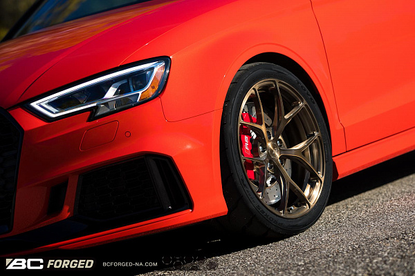 Фото дисков BC Forged RZ21 Глянцевая бронза на Audi A/S/RS 3 (8V)