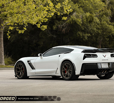 Фото дисков BC Forged RZ05 на Chevrolet Corvette C7