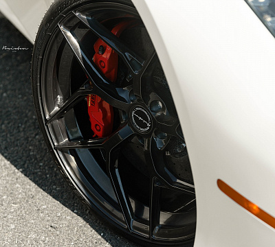 Фото дисков Brixton Forged PF5 на Ferrari 488