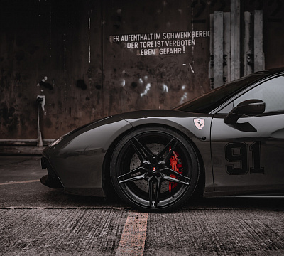 Фото дисков Vossen EVO-1 на Ferrari 488