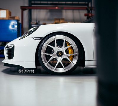 Фото дисков Strasse Wheels SM5R Deep Concave Duoblock на Porsche 911 VII