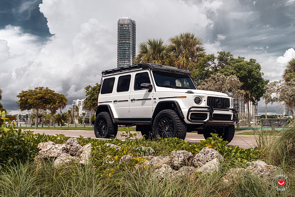 Фото дисков Vossen GNX-02 Черный глянец на Mercedes-Benz G-Class III