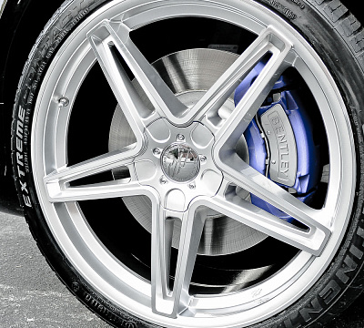 Фото дисков CEC C881 на Bentley Continental GT II