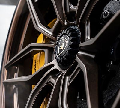 Фото дисков Anrky AN36 на Lamborghini Aventador