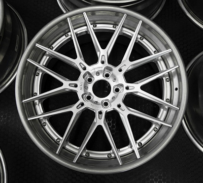 ADV.1 ADV8 Track Spec CS