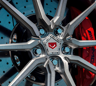 Фото дисков Vossen M-X2 на Mercedes-Benz AMG GT I