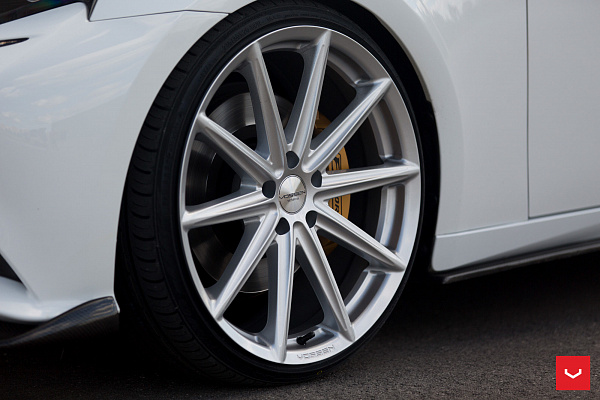 Фото дисков Vossen VFS-10 Серебро на Lexus IS II