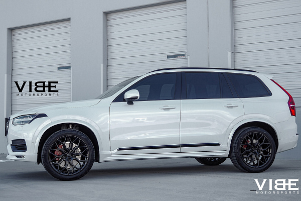 Фото дисков Vossen HF-2 Черный глянец на Volvo XC90 II