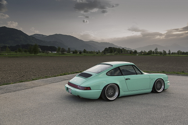 Фото дисков Rotiform LHR Матовый графит на Porsche 911 II