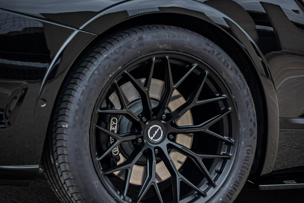 Фото дисков Brixton Forged CM6-R Черный сатин на Bentley Continental GT III