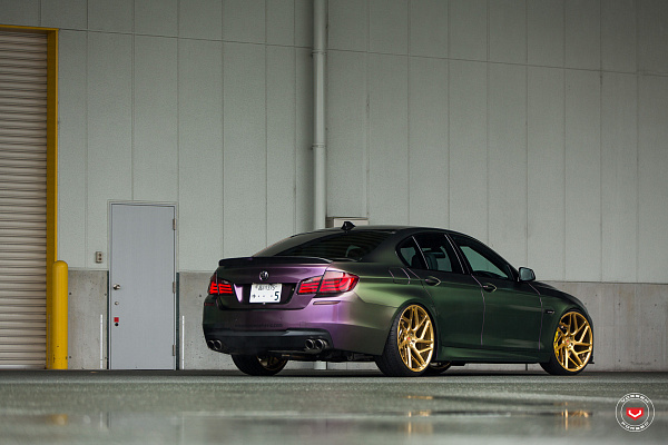 Фото дисков Vossen CG-209T Глянцевое золото на BMW 5/M5 (F10)