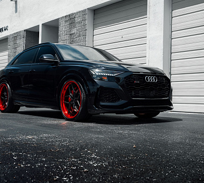 Фото дисков Anrky S3-X4 на Audi Q8