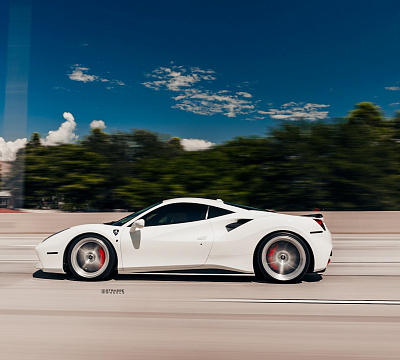Фото дисков Strasse Wheels SV10 Deep Concave Duoblock на Ferrari 488