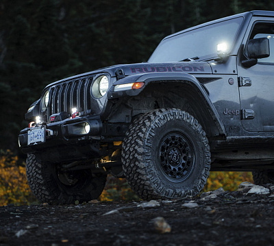 Фото дисков Black Rhino FUJI на Jeep Wrangler IV (JL)