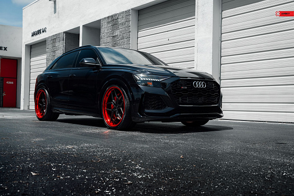 Фото дисков Anrky S3-X4 Черный сатин на Audi Q8