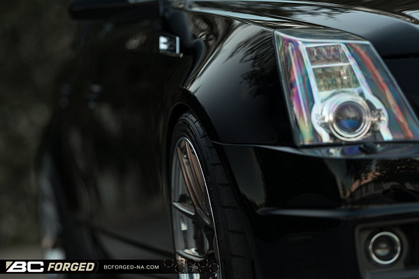 Фото дисков BC Forged HCS02 Глянцевый темный лак на Cadillac CTS II