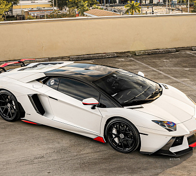 Фото дисков Strasse Wheels SM5R Deep Concave FS на Lamborghini Aventador