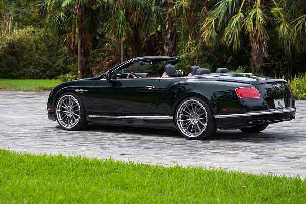 Фото дисков Anrky AN39 Глянцевый темный лак на Bentley Continental GT II