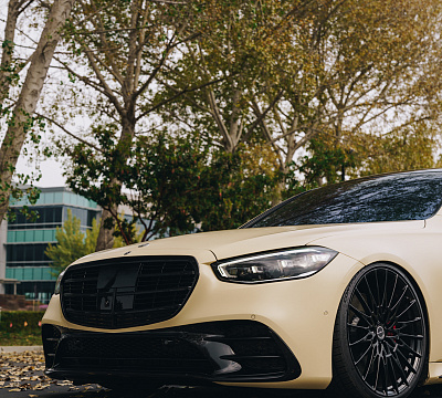 Фото дисков Brixton Forged HS1 на Mercedes-Benz S-Class (W223)