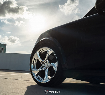 Фото дисков Anrky XR-205 на Range Rover V