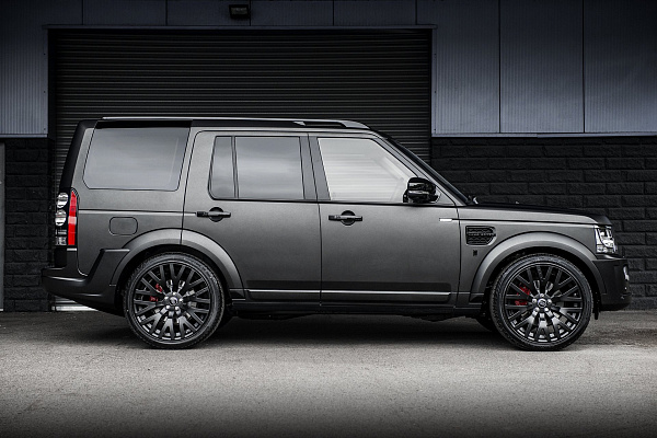 Фото дисков Kahn Kahn RS Черный сатин на Land Rover Discovery IV