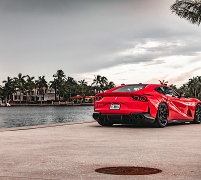 Фото дисков Vossen EVO-4 на Ferrari 812