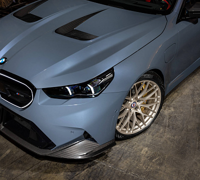 Фото дисков HRE 520M на BMW 5/M5 (G60/G90)