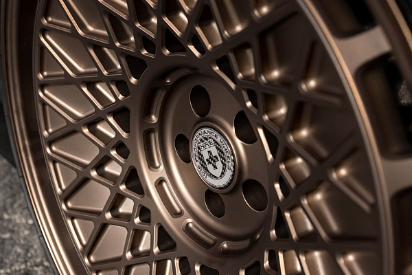 Фото дисков HRE 501 GTM Сатиновая бронза на Audi A/RS 6 (C8)