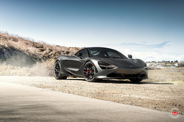 Фото дисков Vossen M-X3 Глянцевый темный лак на McLaren 720S