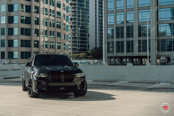 Фото дисков Vossen EVO-4 Черный глянец на BMW X5/X5 M (G05/G18/F95)