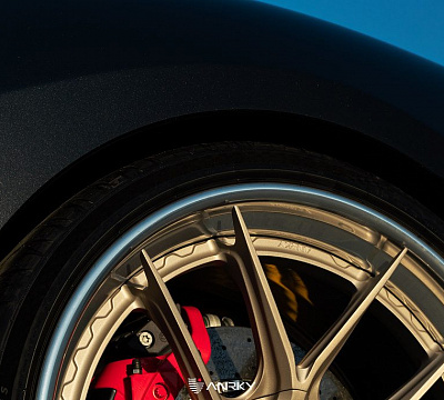Фото дисков Anrky XR-301 на Ferrari F8