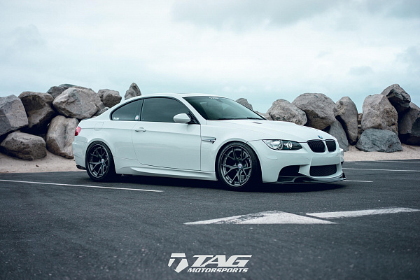 Фото дисков HRE S101 Сатиновый графит на BMW 3/M3 (E90)