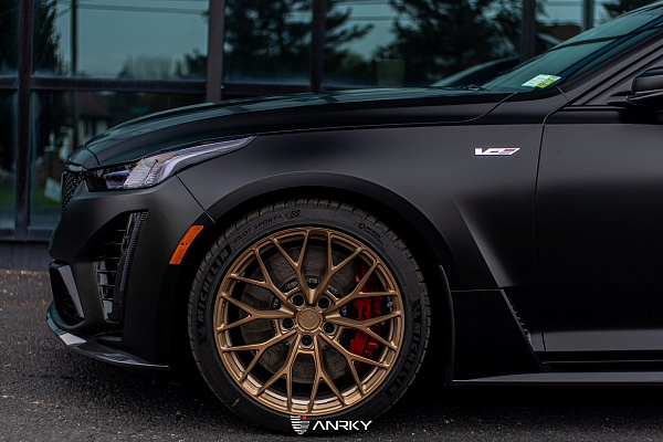 Фото дисков Anrky AN10 Сатиновое темное золото на Cadillac CT5