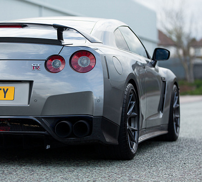 Фото дисков Vossen VFS-6 на Nissan GT-R