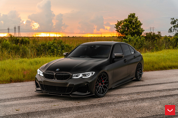 Фото дисков Vossen HF-2 Черный глянец на BMW 3/M3 (G2x/G80)