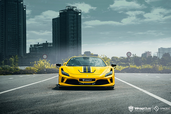 Фото дисков Brixton Forged PF2 Черный сатин на Ferrari F8