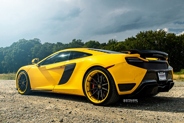 Фото дисков Strasse Wheels SV1 Deep Concave FS Другой цвет на McLaren 650S