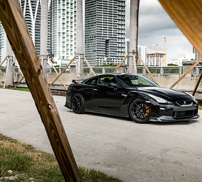 Фото дисков Vossen HF-3 на Nissan GT-R