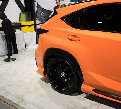 Фото дисков HRE P104 на Lexus NX I