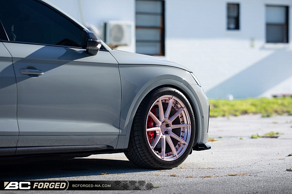 Фото дисков BC Forged HCS04 Другой цвет на Audi Q5 (FY)