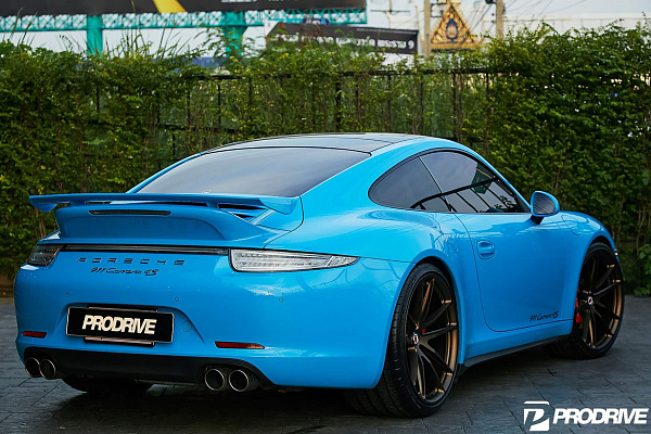 Фото дисков HRE P104 Сатиновая бронза на Porsche 911 VII